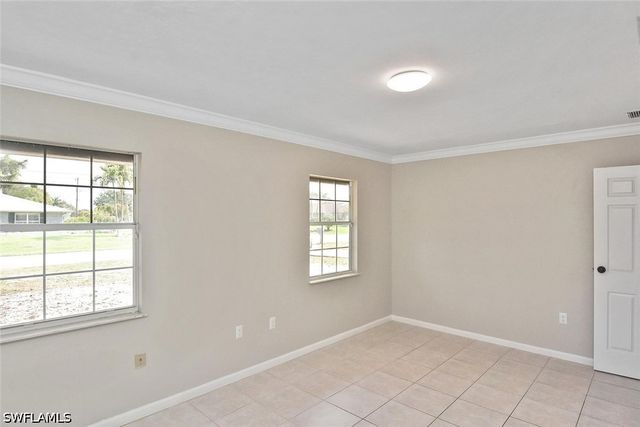 5070 31st AVE SW, Naples, FL 34116