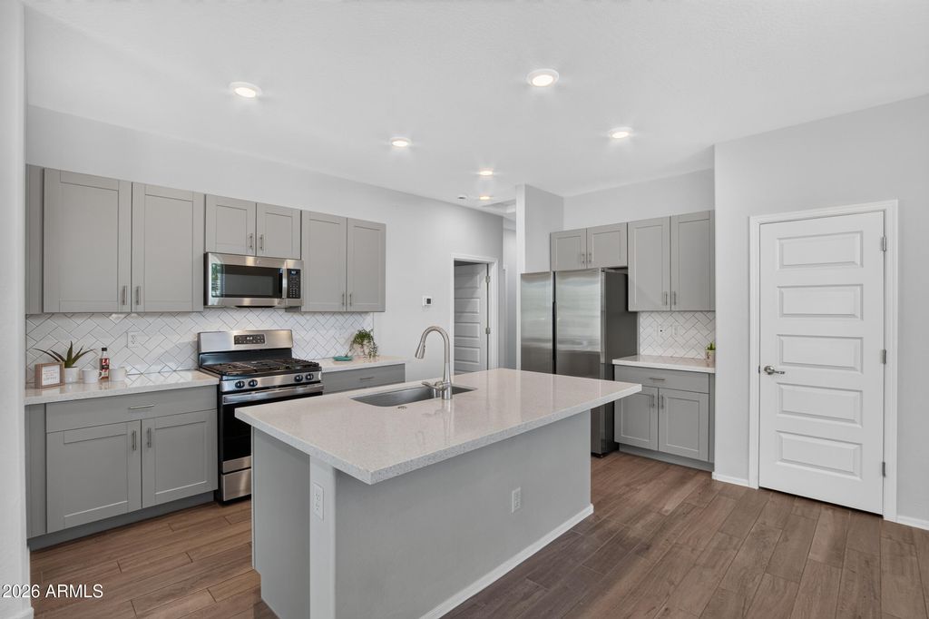 14664 W VALENTINE Street, Surprise, AZ 85379 — photo 5