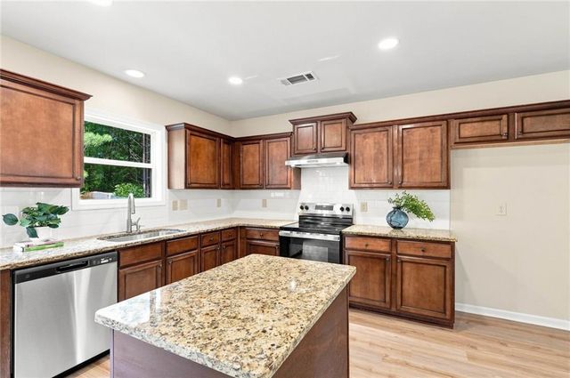 4128 Brynhill Lane, Buford, GA 30518