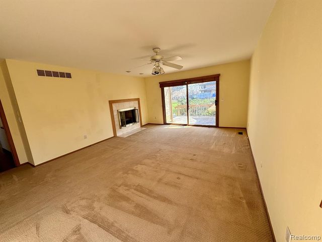 3234 Pine Lake Road, West Bloomfield, MI 48324