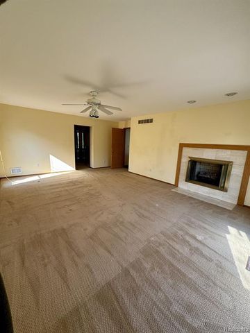 3234 Pine Lake Road, West Bloomfield, MI 48324