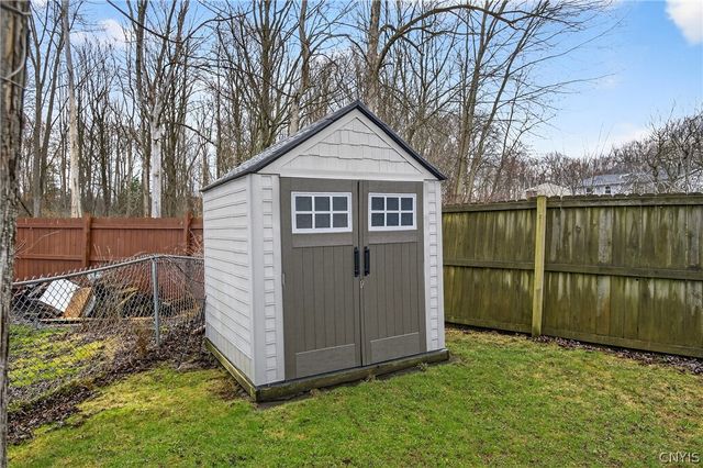4267 Stepping Stone Lane, Clay, NY 13090