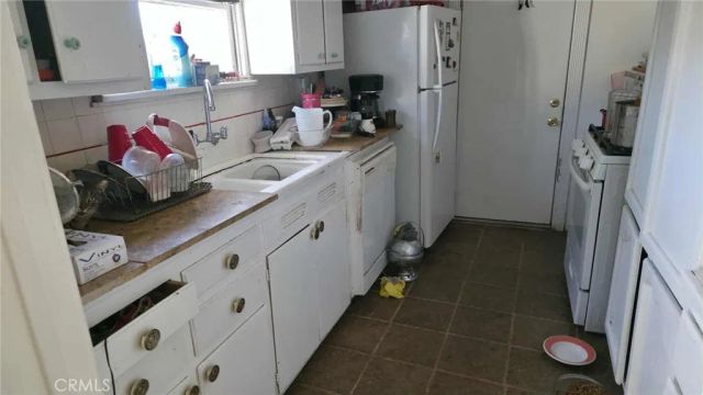 21835 Dotame, Apple Valley, CA 92307