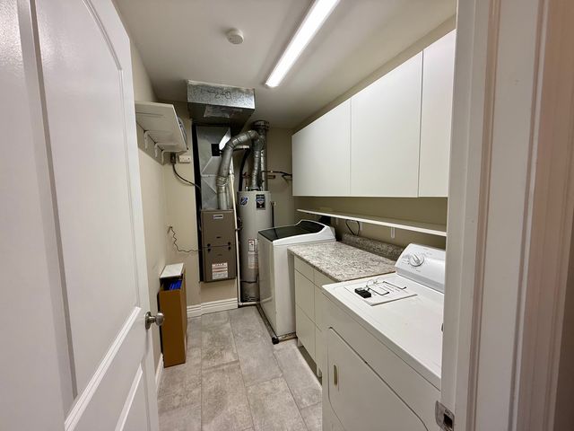 298 Maplewood Court D2, Schaumburg, IL 60193