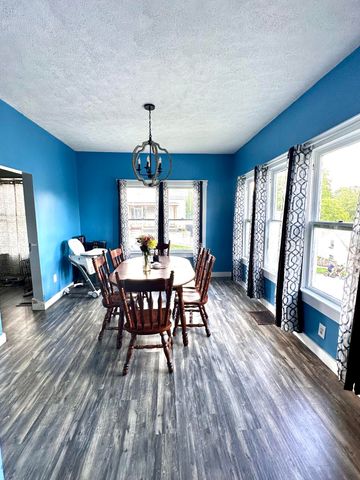 461 N Broadway, Carlisle, KY 40311