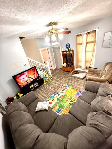 461 N Broadway, Carlisle, KY 40311