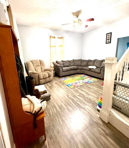 461 N Broadway, Carlisle, KY 40311