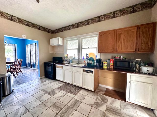 461 N Broadway, Carlisle, KY 40311