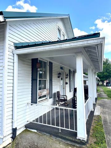 461 N Broadway, Carlisle, KY 40311