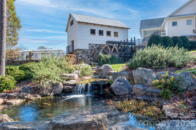 705 Landau Road, Waxhaw, NC 28173