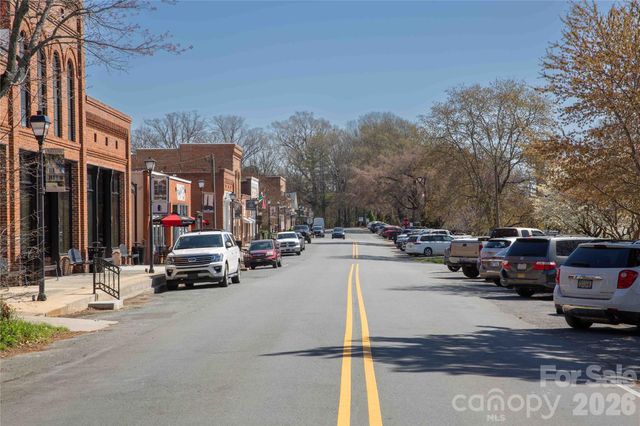 705 Landau Road, Waxhaw, NC 28173