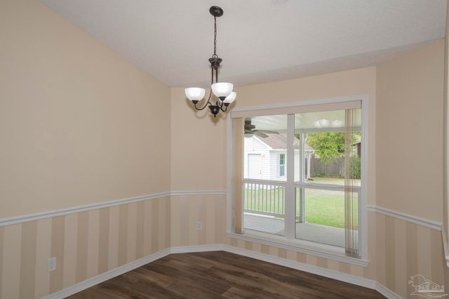 6073 Breckenridge Dr, Milton, FL 32570