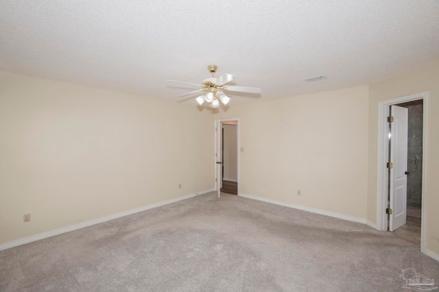 6073 Breckenridge Dr, Milton, FL 32570