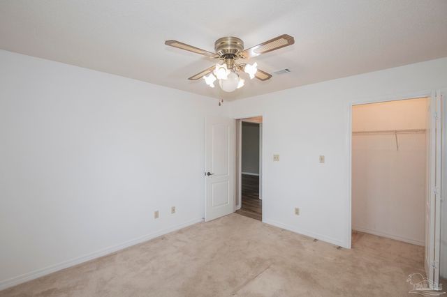 6073 Breckenridge Dr, Milton, FL 32570