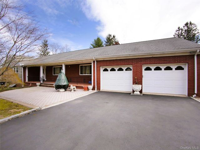 80 Eton Road, Thornwood, NY 10594