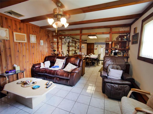 80 Eton Road, Thornwood, NY 10594