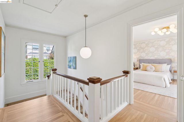 6212 ROCKWELL St, Oakland, CA 94618
