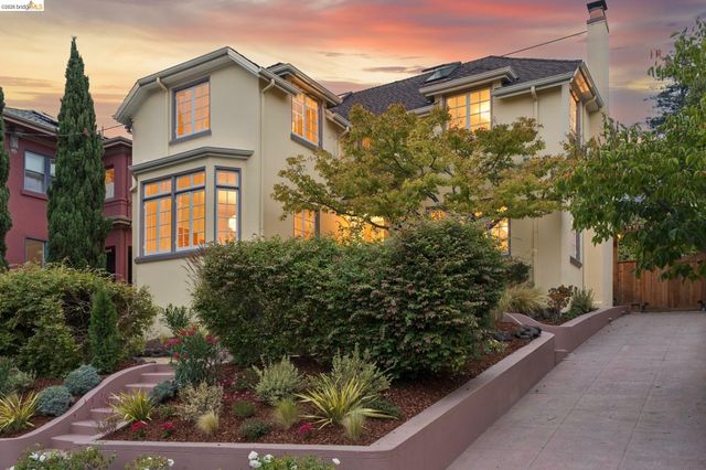 6212 ROCKWELL St, Oakland, CA 94618