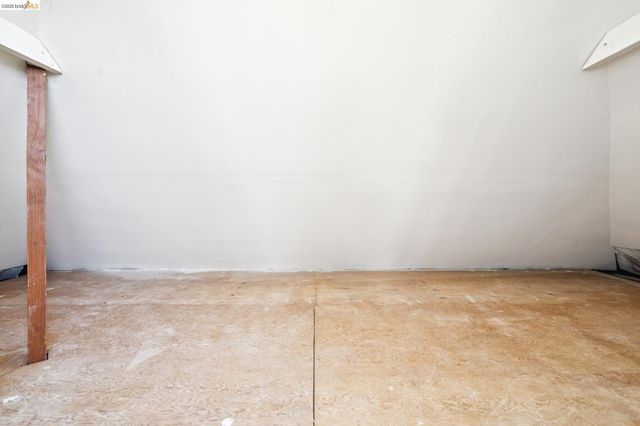 6212 ROCKWELL St, Oakland, CA 94618