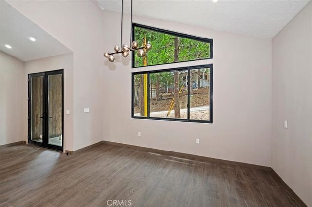 28986 Alder Terrace, Lake Arrowhead, CA 92321