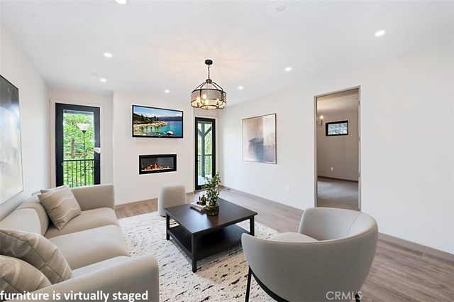 28986 Alder Terrace, Lake Arrowhead, CA 92321
