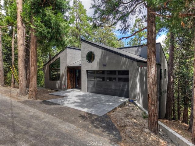 28986 Alder Terrace, Lake Arrowhead, CA 92321