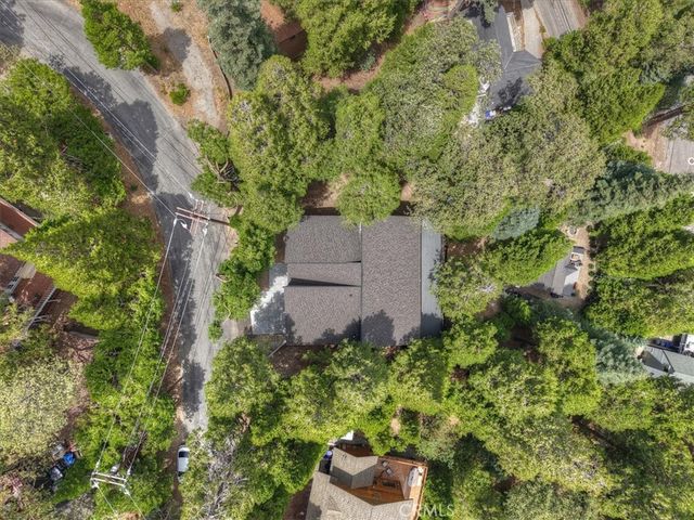 28986 Alder Terrace, Lake Arrowhead, CA 92321