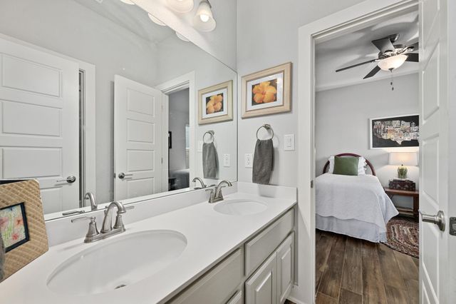109 Seedling CT, Liberty Hill, TX 78642