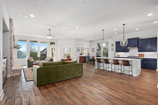 109 Seedling CT, Liberty Hill, TX 78642
