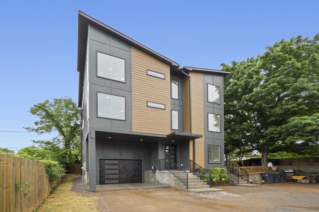 530 Continental Dr, Nashville, TN 37209