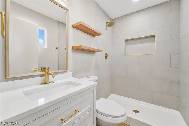 517 Longtree Avenue, Henderson, NV 89011