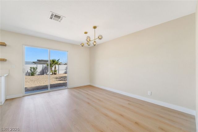 517 Longtree Avenue, Henderson, NV 89011