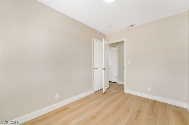 517 Longtree Avenue, Henderson, NV 89011