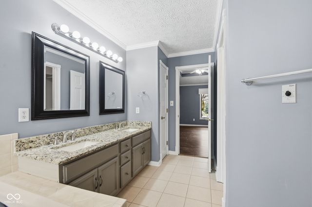 5123 Estes Drive, Greenwood, IN 46142