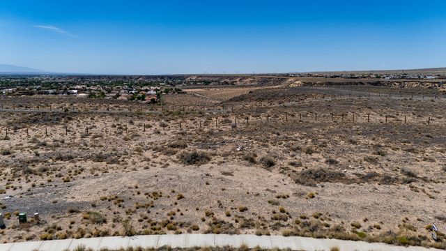 7815 Aguila Street NW, Albuquerque, NM 87120