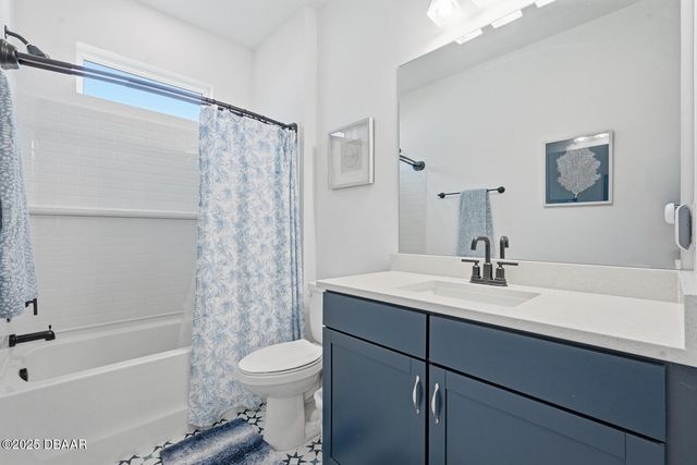 488 Hang Loose Way, Daytona Beach, FL 32124