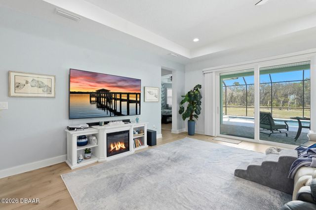 488 Hang Loose Way, Daytona Beach, FL 32124