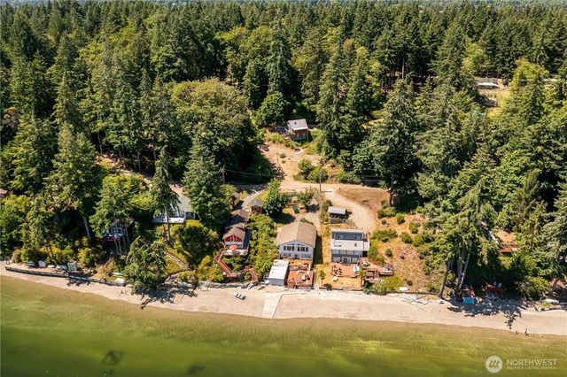 310 Fir Lane NW, Lakebay, WA 98349