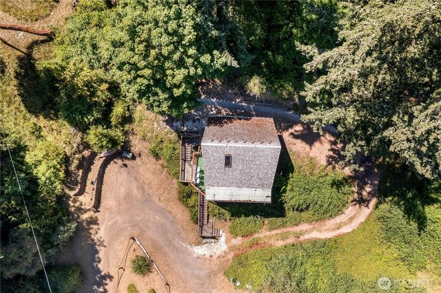 310 Fir Lane NW, Lakebay, WA 98349