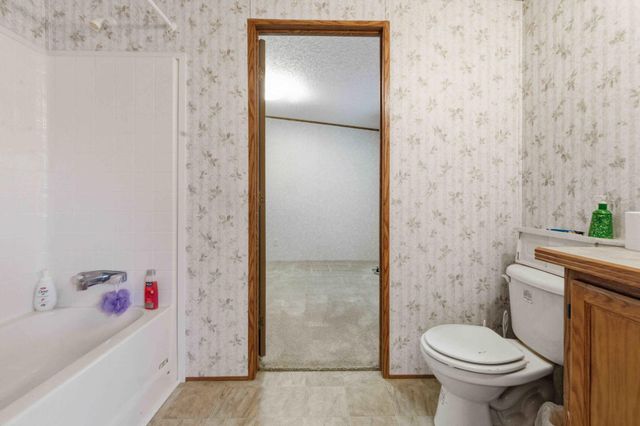 1827 24th Street SW, Pine River, MN 56474