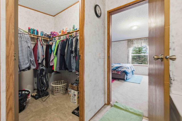 1827 24th Street SW, Pine River, MN 56474