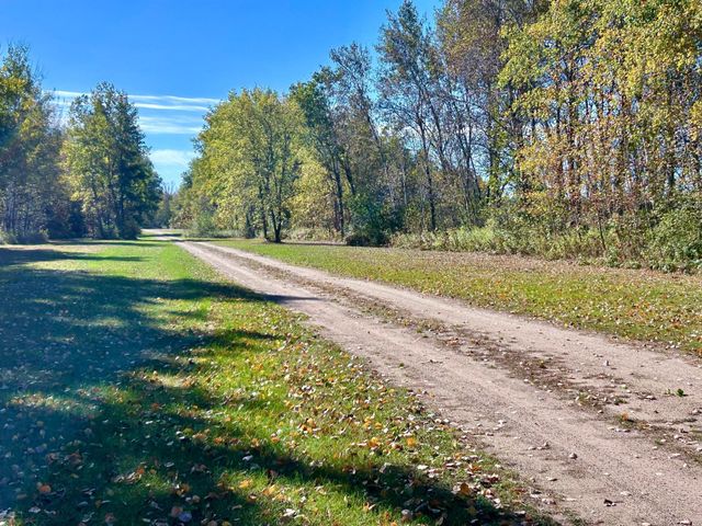 1827 24th Street SW, Pine River, MN 56474