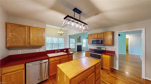 112 Dutchess WAY, Suffolk, VA 23435