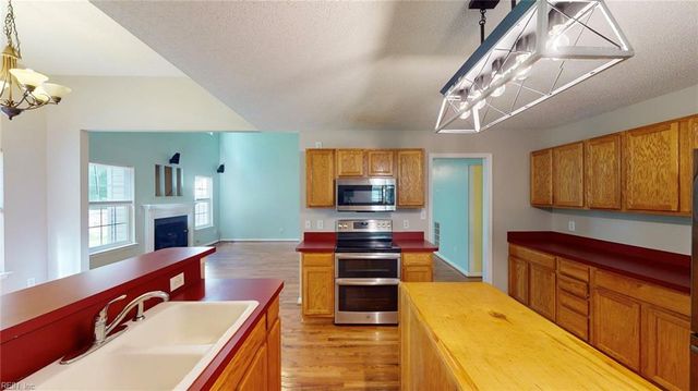 112 Dutchess WAY, Suffolk, VA 23435