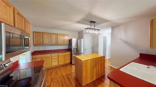 112 Dutchess WAY, Suffolk, VA 23435