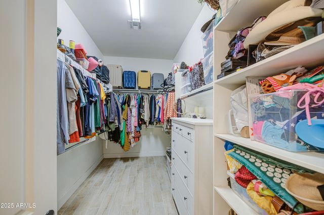 1687 E Lobo Street, San Tan Valley, AZ 85140