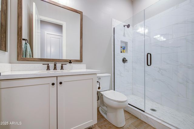 1687 E Lobo Street, San Tan Valley, AZ 85140