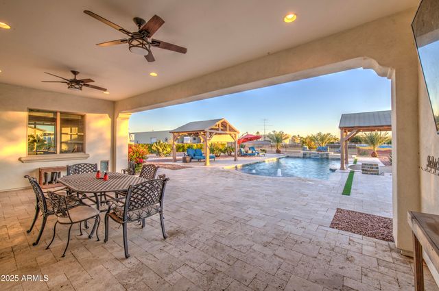 1687 E Lobo Street, San Tan Valley, AZ 85140