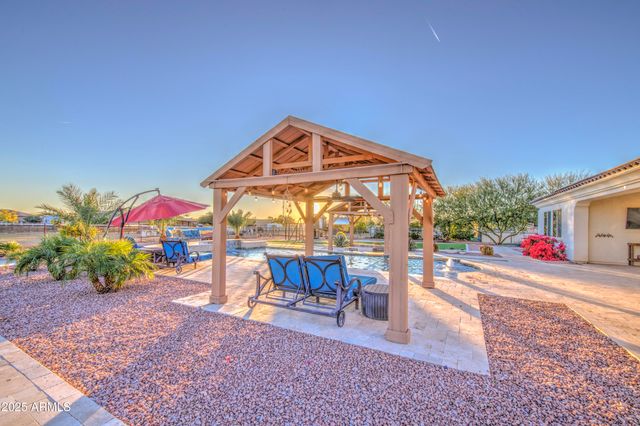 1687 E Lobo Street, San Tan Valley, AZ 85140