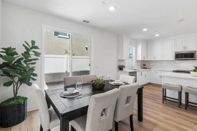 701 Kingbird Loop, Oceanside, CA 92058